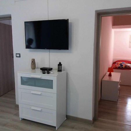 Miramarina Apartment By Casa In Mente تْشيفالو المظهر الخارجي الصورة